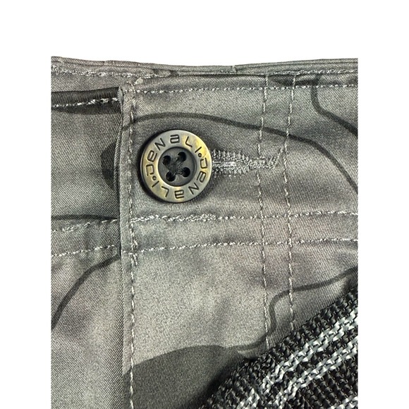 DENALI Mens 36 Gray Jigsaw Camo Cargo Shorts Belted Performance Stretch - Picture 14 of 14